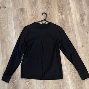 Lululemon Black Long Sleeve Men's Shirt